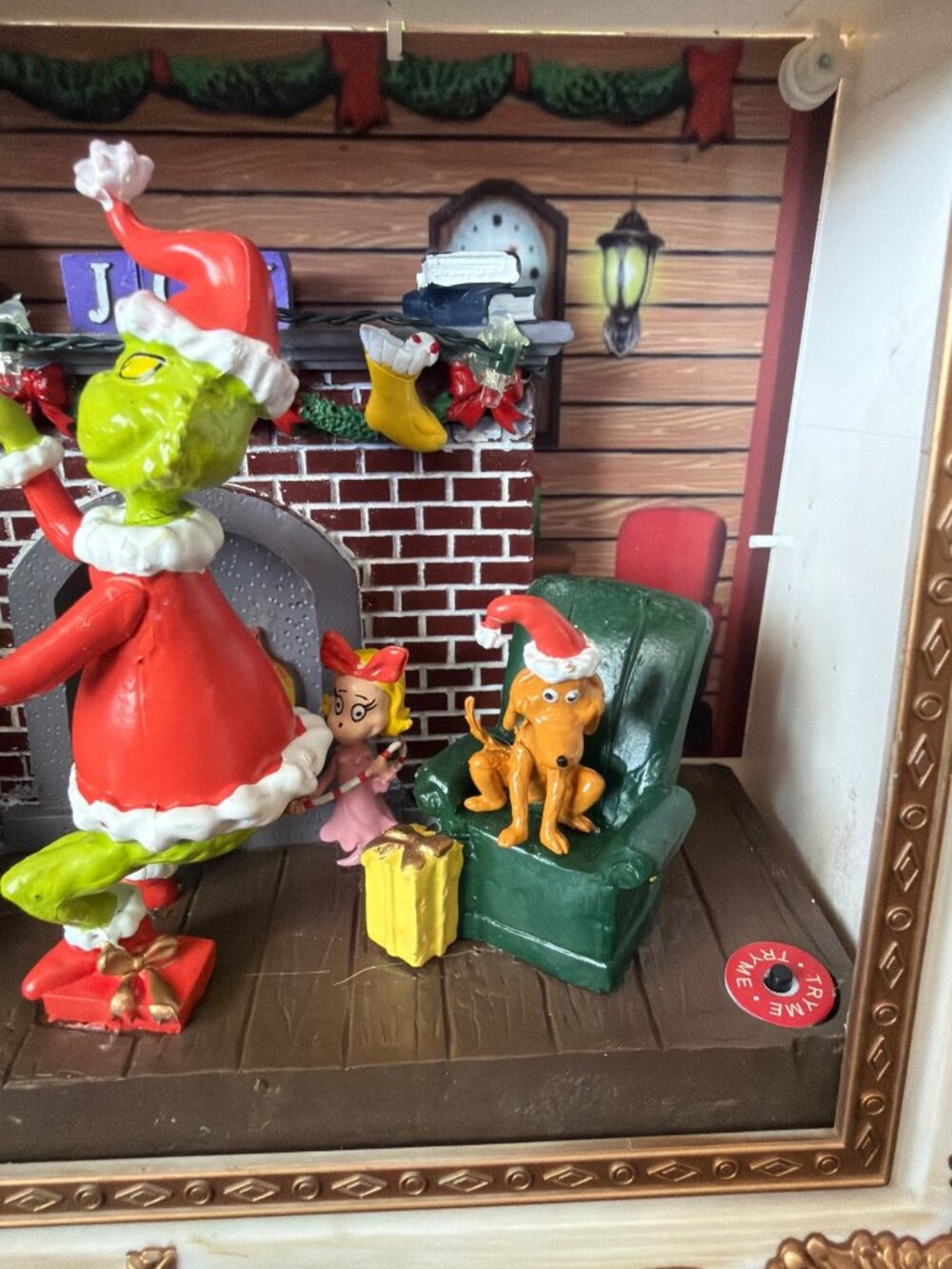 2025 Gemmy the Grinch Animated Tabletop Window Scene Musical Lighted w/Box - Picture 12 of 15